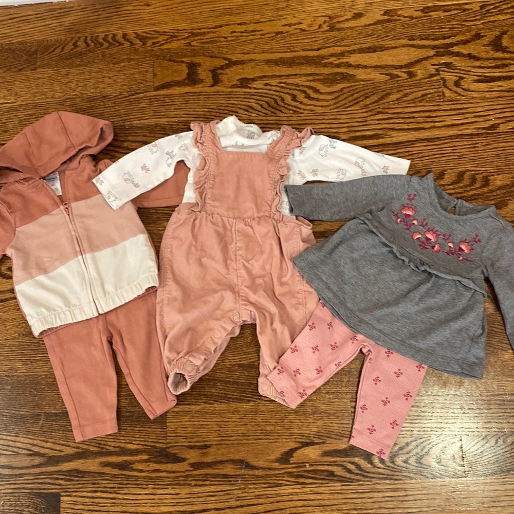 Carter’s Baby Girl Outfits - 3 set outfit